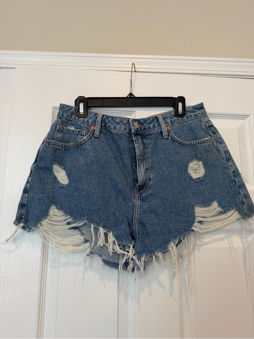 Forever 21 Premium Heavily Distressed Denim Shorts Blue 30